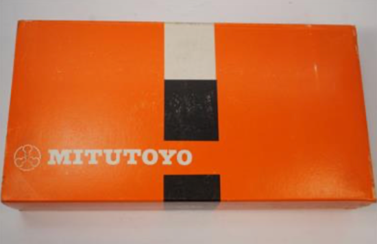 Mitutoyo made in Japan 25-50mm  .01mm Grad Disc & Flange Micrometer 123-102