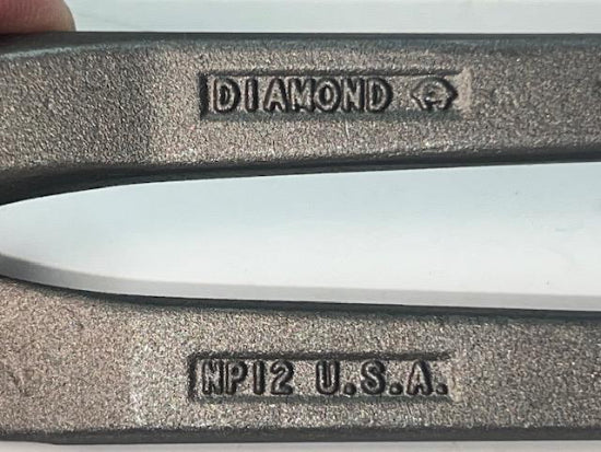 New Old Stock made in  2010 USA Made DIAMOND NP12 12" Horse Shoe Nail Puller